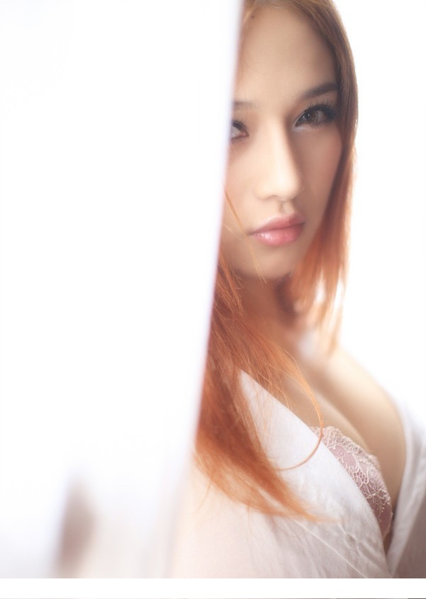 Sexy美女白皙美胸性感写真