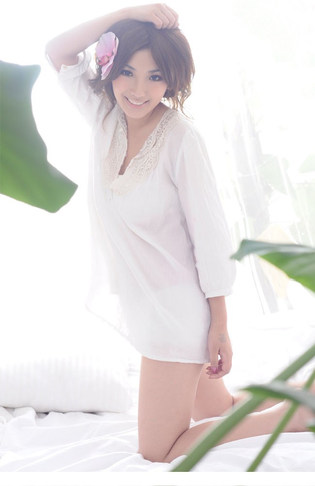 美女胡思琪性感护士装写真